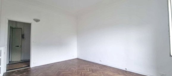 3-salle Appartement à Turin, Italy No. 265977 11