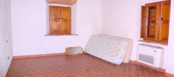 Villa de 9 dormitorios en Montecatini Val di Cecina, Italy No. 113412 9