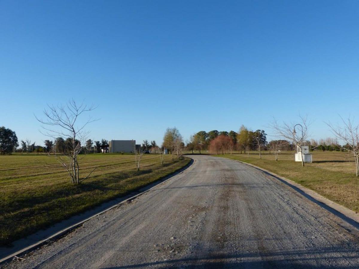  قطعة أرض في Buenos Aires, Argentina رقم 115996