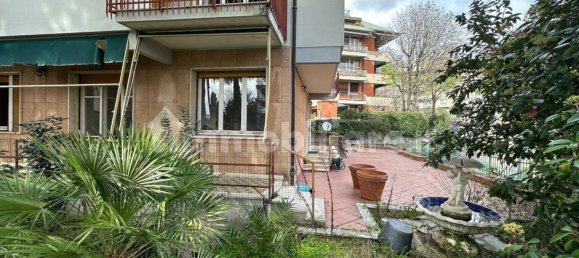 3 Schlafzimmer Wohnung in Genoa, Italy, Nr. 173577 9