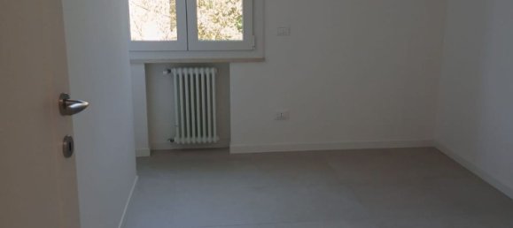 4 bedrooms Apartment in Reggio Emilia, Italy No. 365213 10