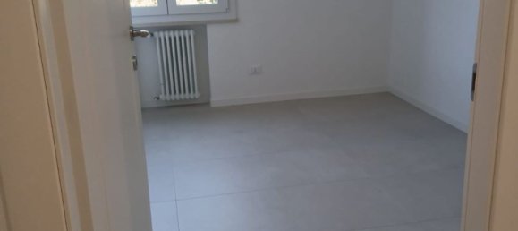 4 bedrooms Apartment in Reggio Emilia, Italy No. 365213 12