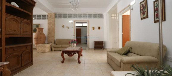 20 chambres Maison à Deryneia, Cyprus No. 23885 12