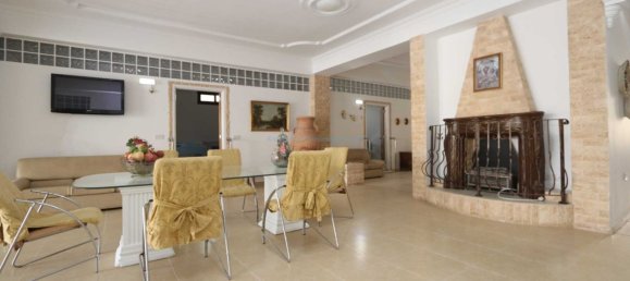 20 chambres Maison à Deryneia, Cyprus No. 23885 22