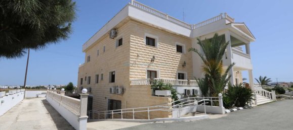 20 chambres Maison à Deryneia, Cyprus No. 23885 6