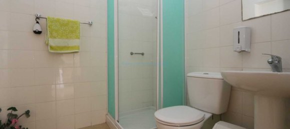 20 chambres Maison à Deryneia, Cyprus No. 23885 30