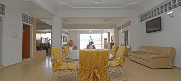 20 chambres Maison à Deryneia, Cyprus No. 23885 13