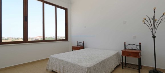 20 chambres Maison à Deryneia, Cyprus No. 23885 2