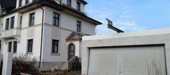 7 rooms Townhouse in Hof, Germany No. 191598 2