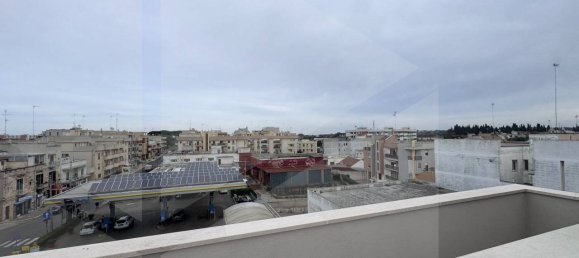 3 rooms House in Castellana Grotte, Italy No. 17119 8