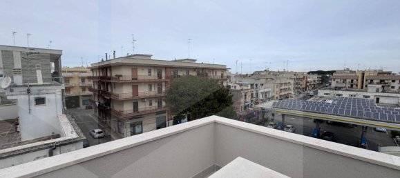 3 rooms House in Castellana Grotte, Italy No. 17119 7