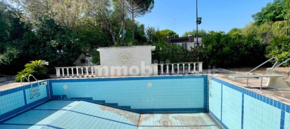 7 bedrooms Villa in Noicattaro, Italy No. 353274 31