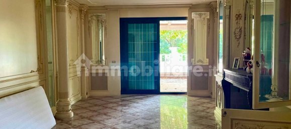 7 bedrooms Villa in Noicattaro, Italy No. 353274 5