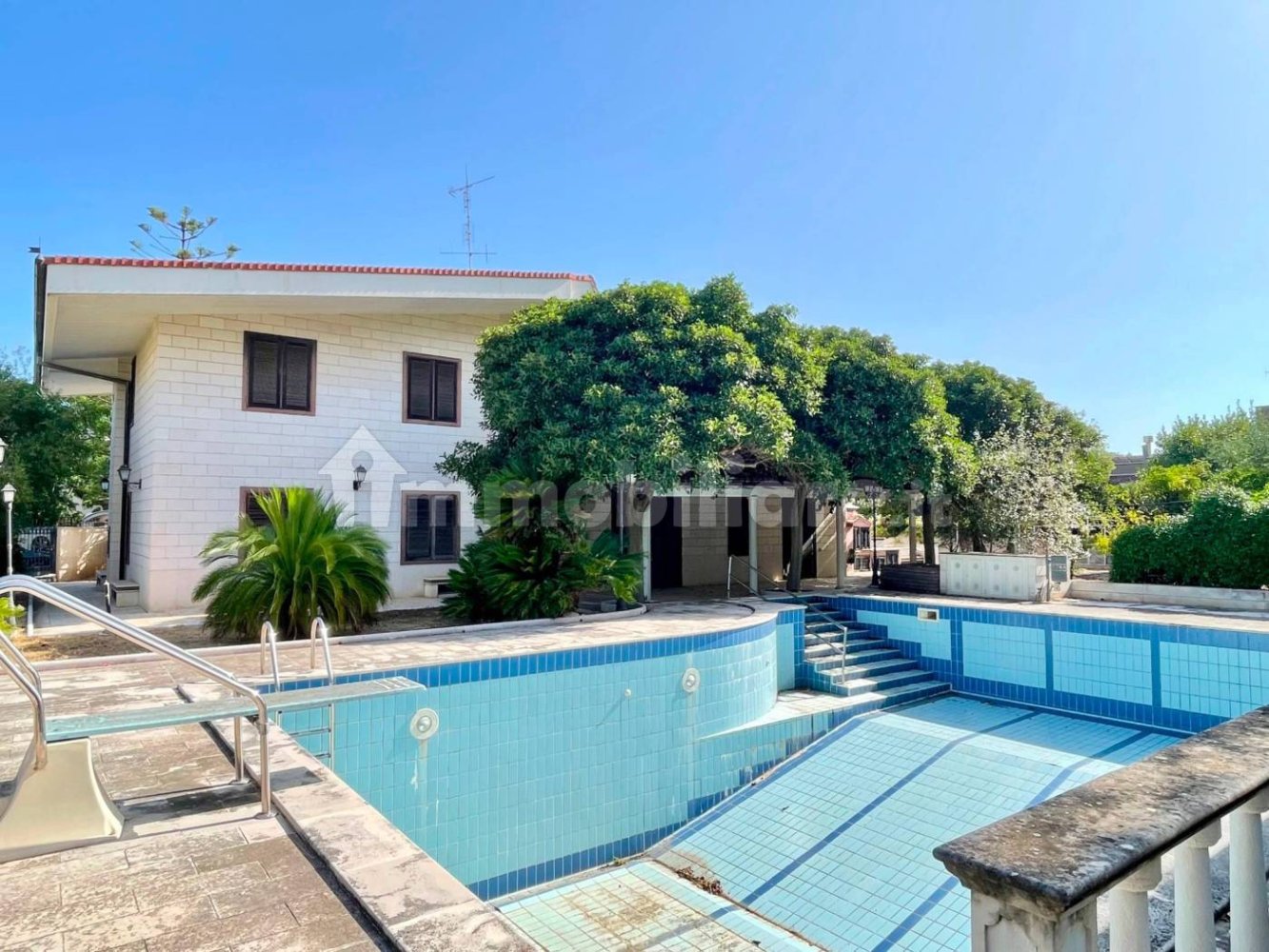 7 bedrooms Villa in Noicattaro, Italy No. 353274