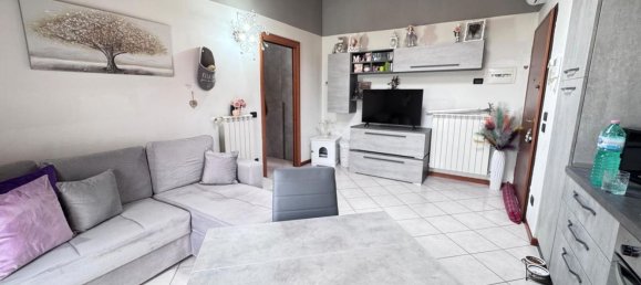 2-salle Appartement à Comezzano Cizzago, Italy No. 311835 14