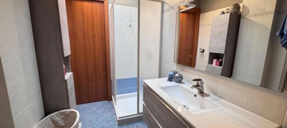 2-salle Appartement à Comezzano Cizzago, Italy No. 311835 3