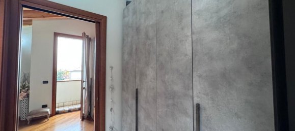 2-salle Appartement à Comezzano Cizzago, Italy No. 311835 23