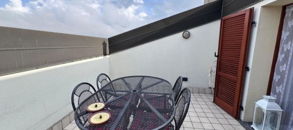 2-salle Appartement à Comezzano Cizzago, Italy No. 311835 21