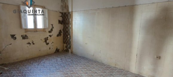 Дом с 5 комнатами в Палагония, Италия № 237380 4