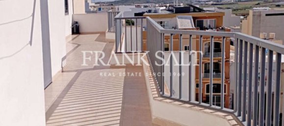 3 غرف نوم بانتهاوس في Mgarr, Malta رقم 8410 9