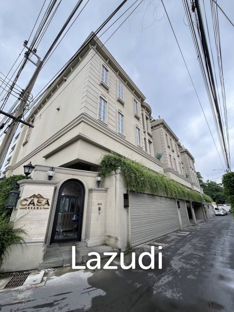 4 bedrooms Cafe / restaurant in Bangkok, Thailand No. 23882