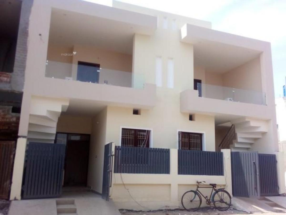 2 bedrooms House in Jalandhar, India No. 5961