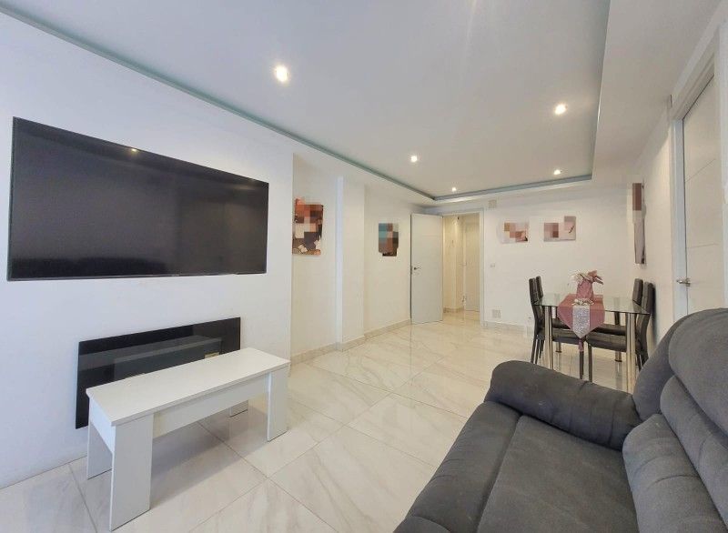 4 bedrooms Apartment in Malaga, Spain No. 245421