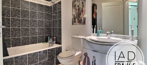 2 chambres Appartement à Marseille, France No. 348488 9