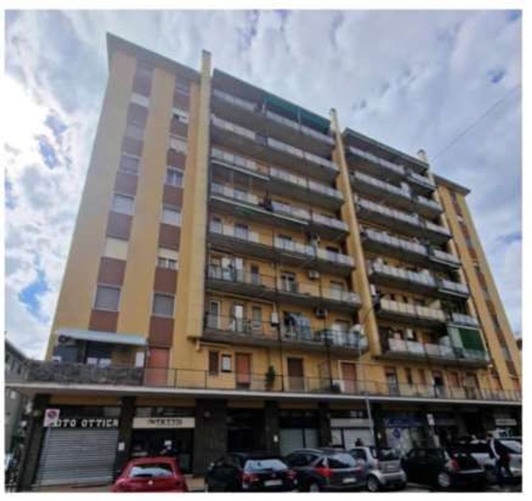 2 rooms Apartment in San Giuliano Milanese, Italy No. 5820