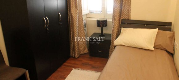 3 bedrooms Townhouse in Sliema, Malta No. 6702 14