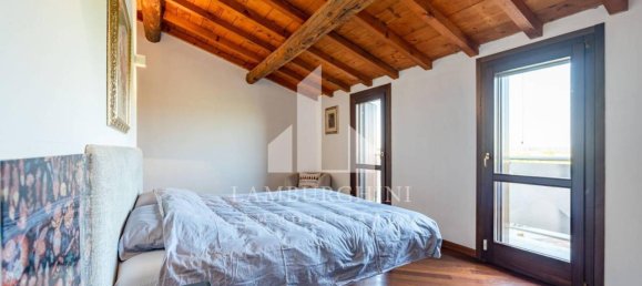 6 rooms House in Ferrara, Italy No. 41252 17