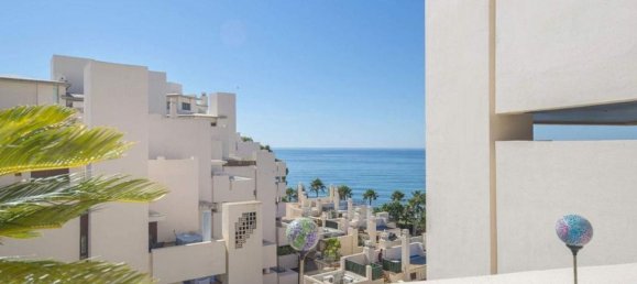 3 bedrooms Duplex in Estepona, Spain No. 43023 10