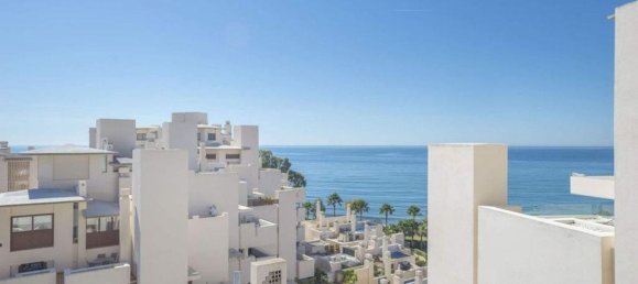 3 bedrooms Duplex in Estepona, Spain No. 43023 12
