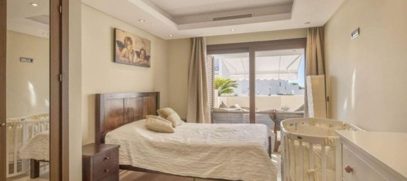 3 bedrooms Duplex in Estepona, Spain No. 43023 4