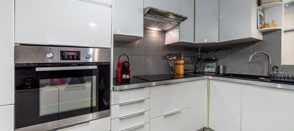 Apartamento de 2 dormitorios en Suresnes, France No. 170626 5