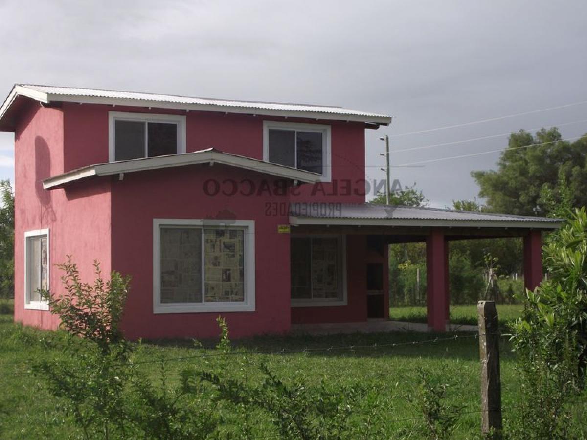 3 bedrooms House in Buenos Aires, Argentina No. 92345