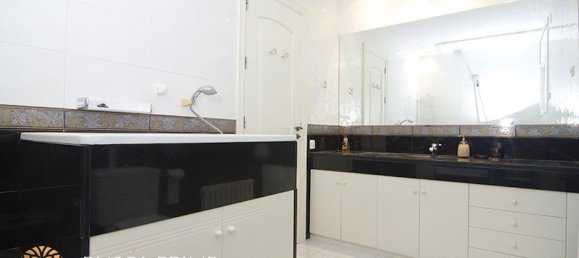 5 bedrooms Villa in Castelldefels, Spain No. 90 9