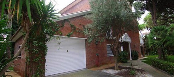 5 bedrooms Villa in Castelldefels, Spain No. 90 4