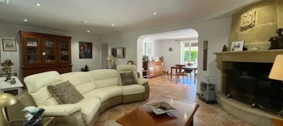 Villa de 4 habitaciónes en Mougins, France No. 296078 6