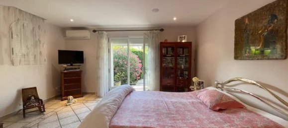 Villa de 4 habitaciónes en Mougins, France No. 296078 9