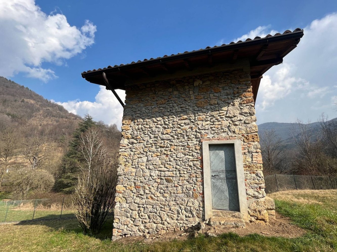 1 bedroom House in Bracca, Italy No. 394876