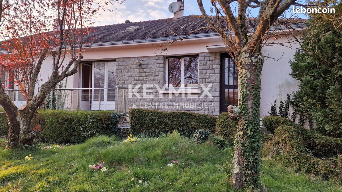 3 bedrooms House in Saint-Jean-de-Boiseau, France No. 98574