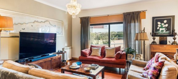 5 bedrooms Apartment in Porto, Portugal No. 108495 2