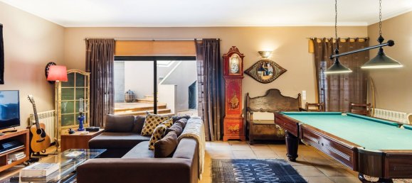 5 bedrooms Apartment in Porto, Portugal No. 108495 9