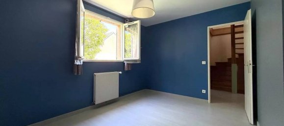 4 bedrooms House in Domont, France No. 327772 2