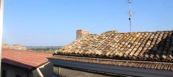 Дом с 4 комнатами в Поллутри, Италия № 222211 13