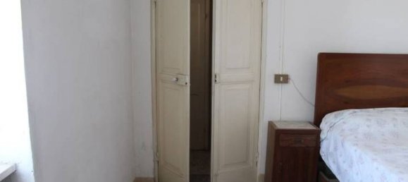 Дом с 4 комнатами в Поллутри, Италия № 222211 12