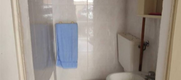 Дом с 4 комнатами в Поллутри, Италия № 222211 10