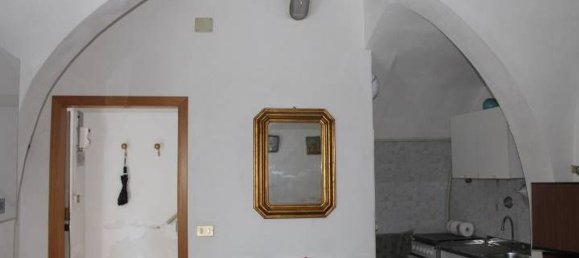 Дом с 4 комнатами в Поллутри, Италия № 222211 9