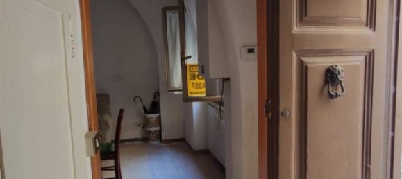 Дом с 4 комнатами в Поллутри, Италия № 222211 3